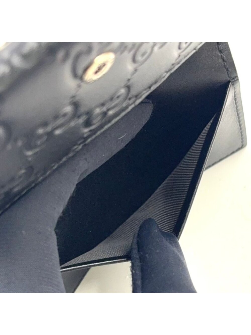 Gucci GG Emblem Leather Black Card Case - Picture 7 of 12